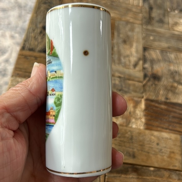 Vintage California Salt & Pepper Shaker Set - Picture 10 of 13